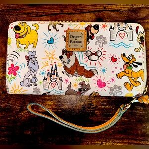 Dooney & Bourke Limited Edition Disney Dogs wallet/clutch *FIRM*
